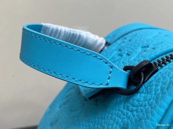 POUCH-28*15*16.5cm LOUIS VUITTON DOPP KIT TOILET 0330